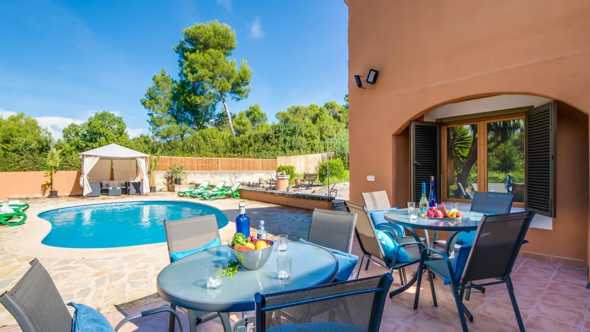 Country House In Cala Mesquida 度假居